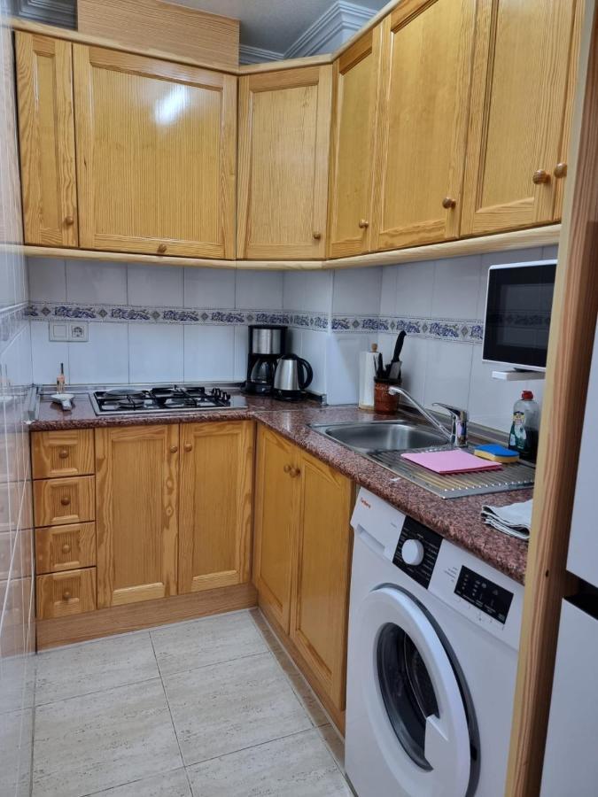 Gemuetliche Ferienwohnung In Torrevieja Ca100M Vom Strand Playa Del Cura Entfernt Ngoại thất bức ảnh